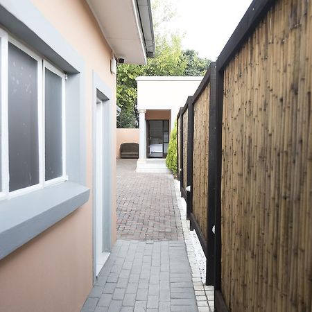 Comfort Guest House Pretoria Exterior photo
