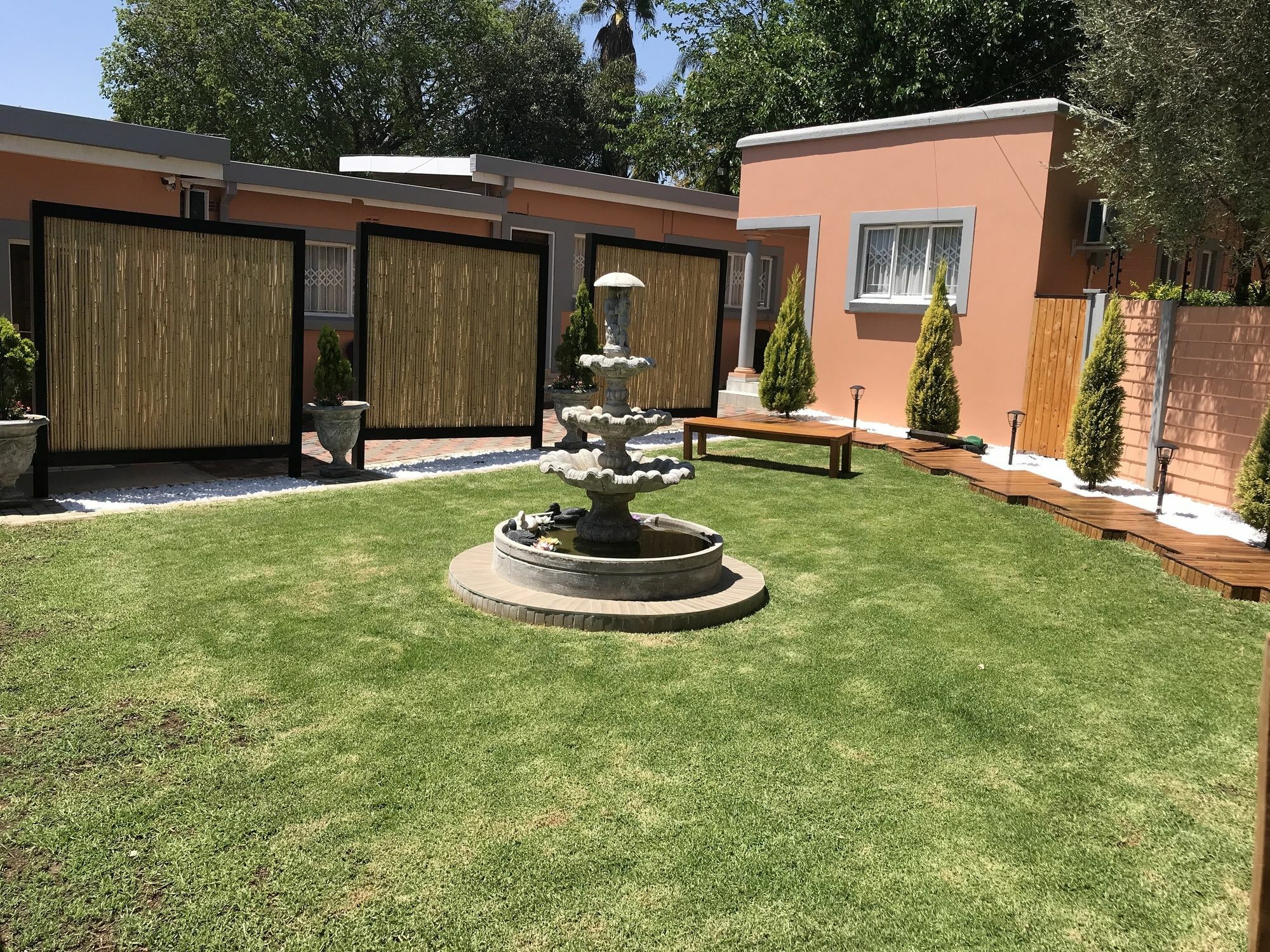 Comfort Guest House Pretoria Exterior photo